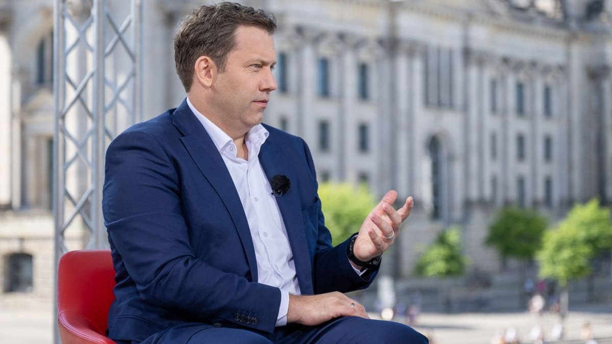 Klingbeil macht Trump für höhere Neuverschuldung mitverantwortlich
