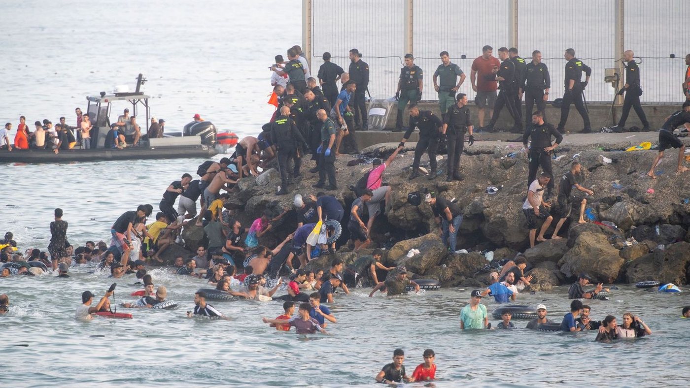 Sánchez nennt Migrantenandrang in Ceuta einen Angriff auf Spanien