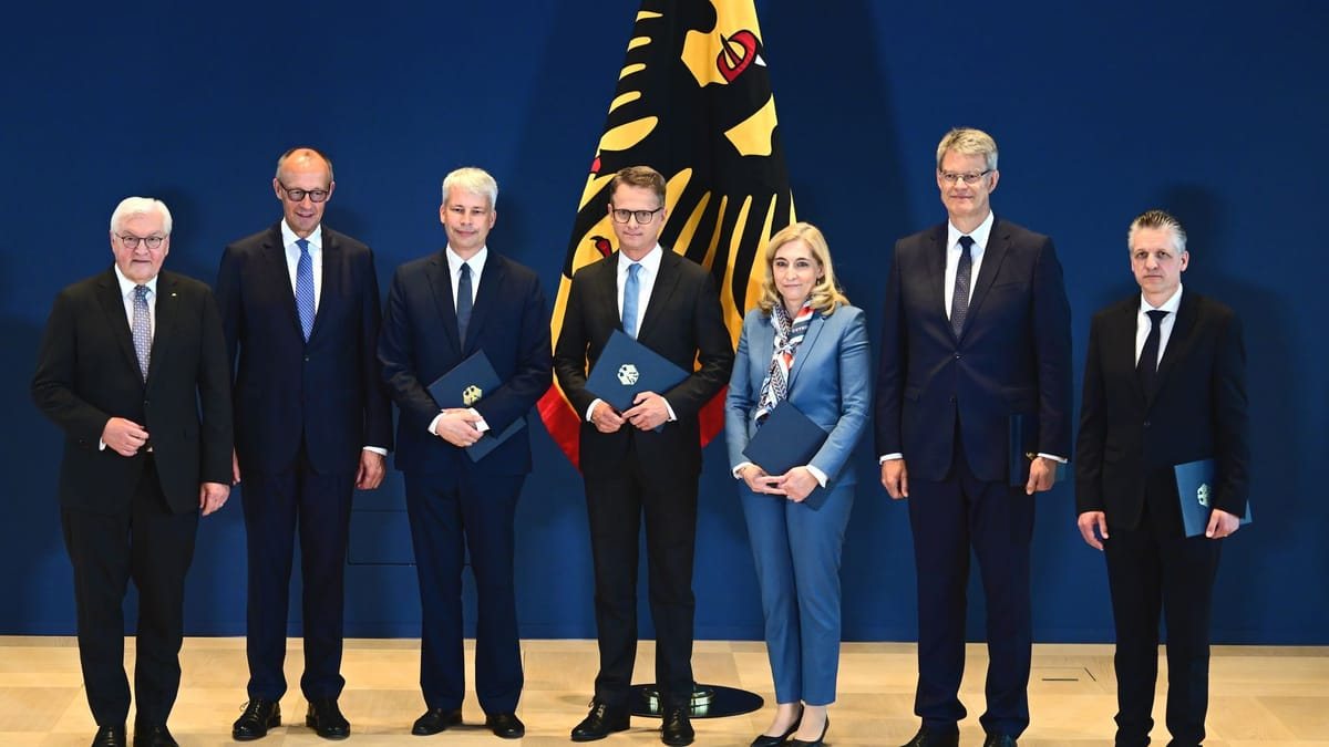 Steinmeier ernennt drei neue Minister – Kabinettsumbau vollzogen