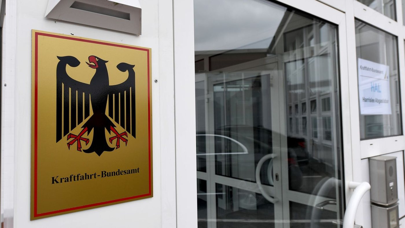 Kraftfahrt-Bundesamt wird 75 und verwaltet zehn Millionen Verkehrssünder