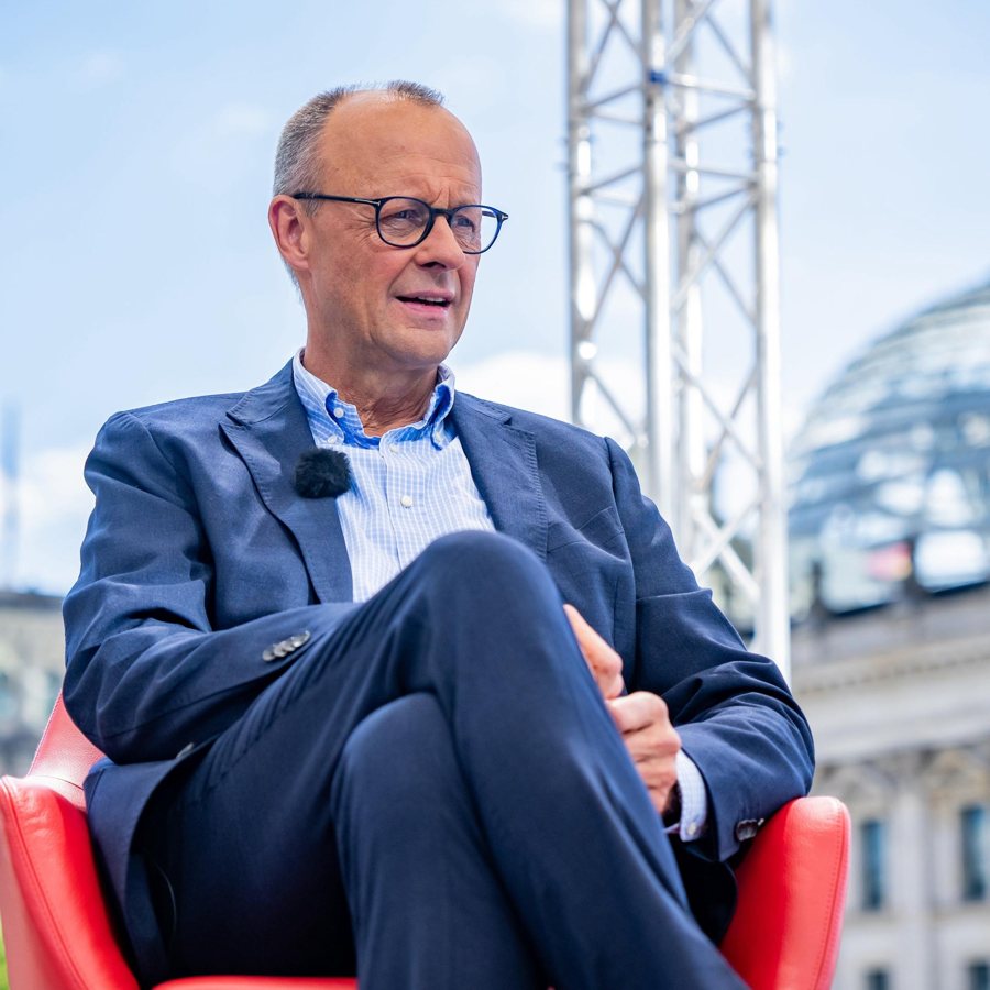 Merz deutet nach Spahn-Rücktritt Kabinettsumbildung an