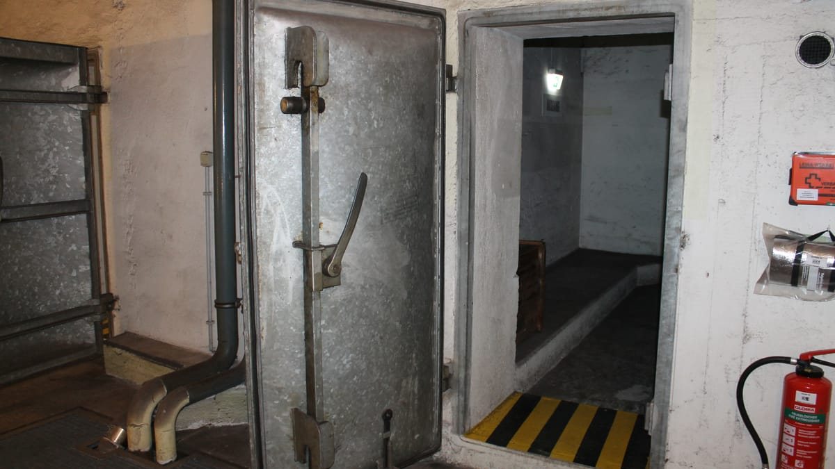 Berliner Unterwelten rüsten Bunker für den Ernstfall – Kritik an der Bundesregierung