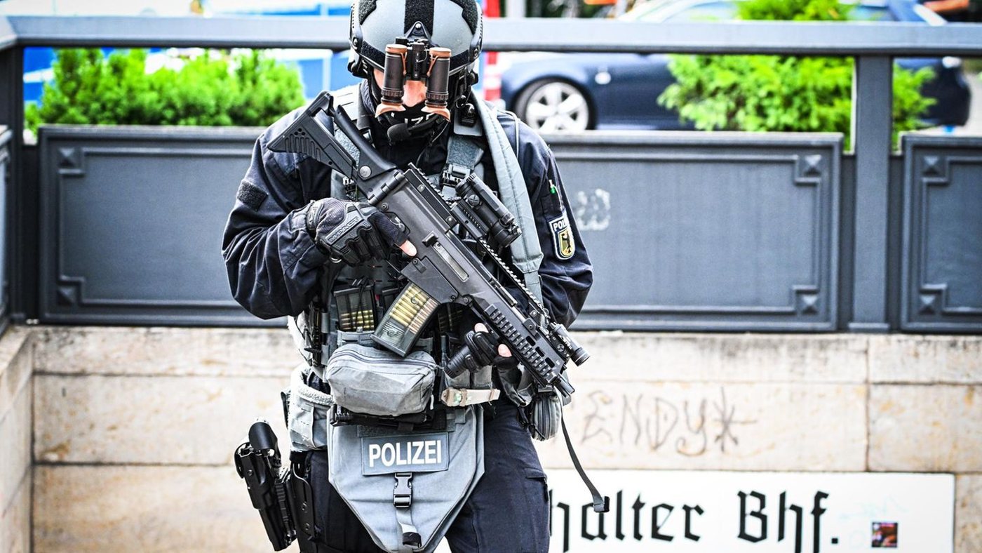 Angriff auf CSD Berlin: Polizei fahndet nach Verdächtigem aus islamistischer Szene