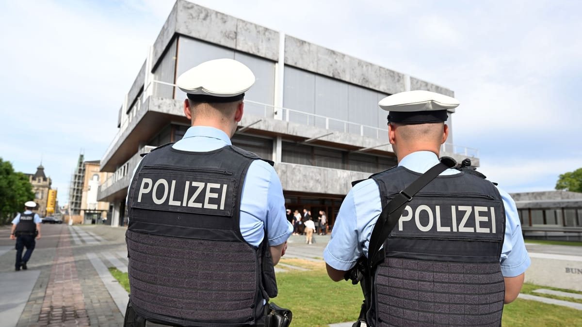 Bundesverfassungsgericht prüft umstrittene Befugnisse der bayerischen Polizei