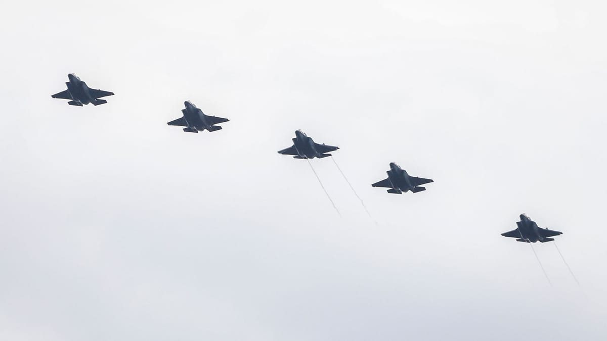 Iran feuert Raketen auf US-Truppen – erster Angriff ohne vorherigen US-Schlag