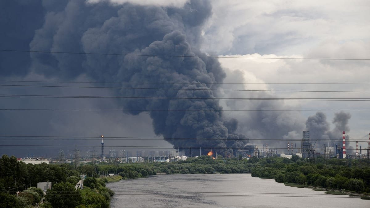 Russische Raffinerie in Westsibirien nach Drohnenangriff außer Betrieb